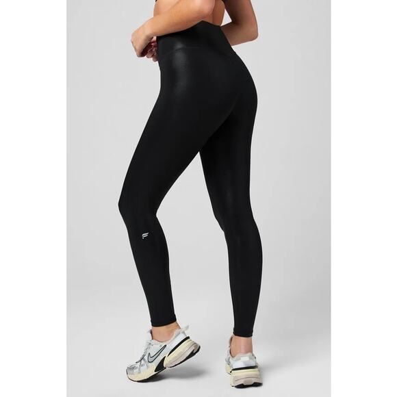 New Fabletics Anywhere Motion360 HW Shine Legging Black size M - Picture 1 of 9